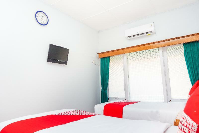 Oyo 375 Hotel Bougenville Syariah Padang  Exteriér fotografie